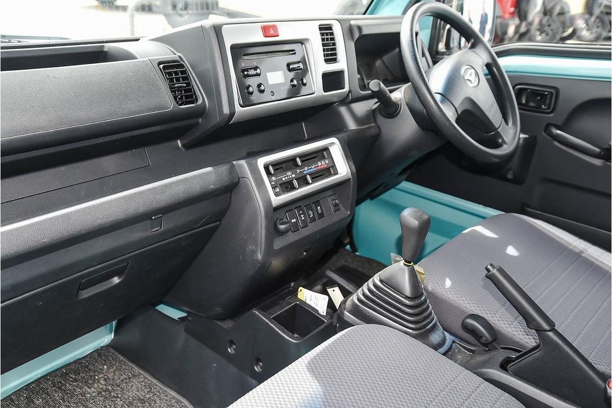 2018 Daihatsu Hi-Jet