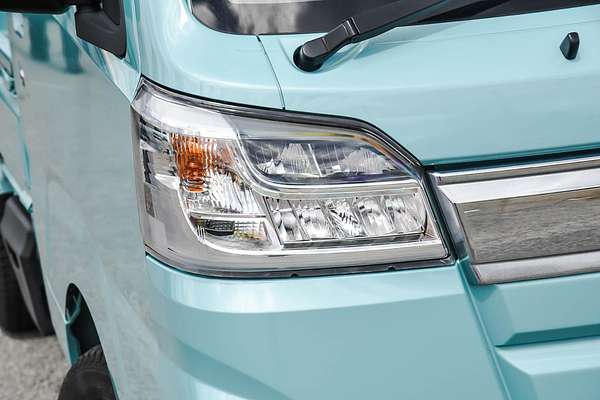 2018 Daihatsu Hi-Jet