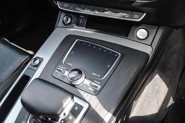 2020 Audi Q5 40 TDI sport FY