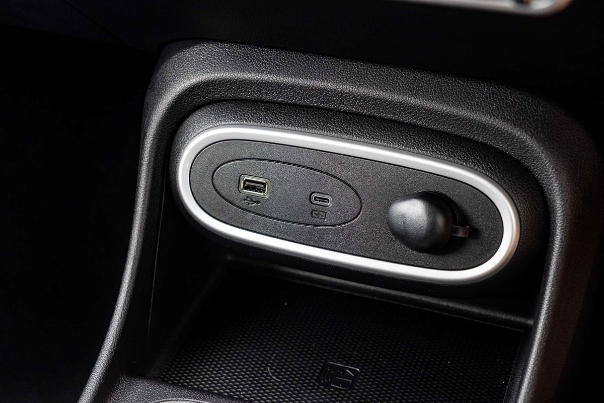 2025 GWM Ora Lux ES11