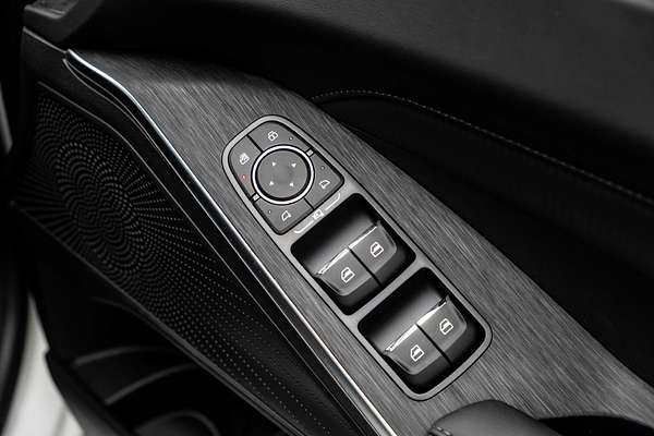 2025 GWM Haval H6 Ultra Hybrid B01