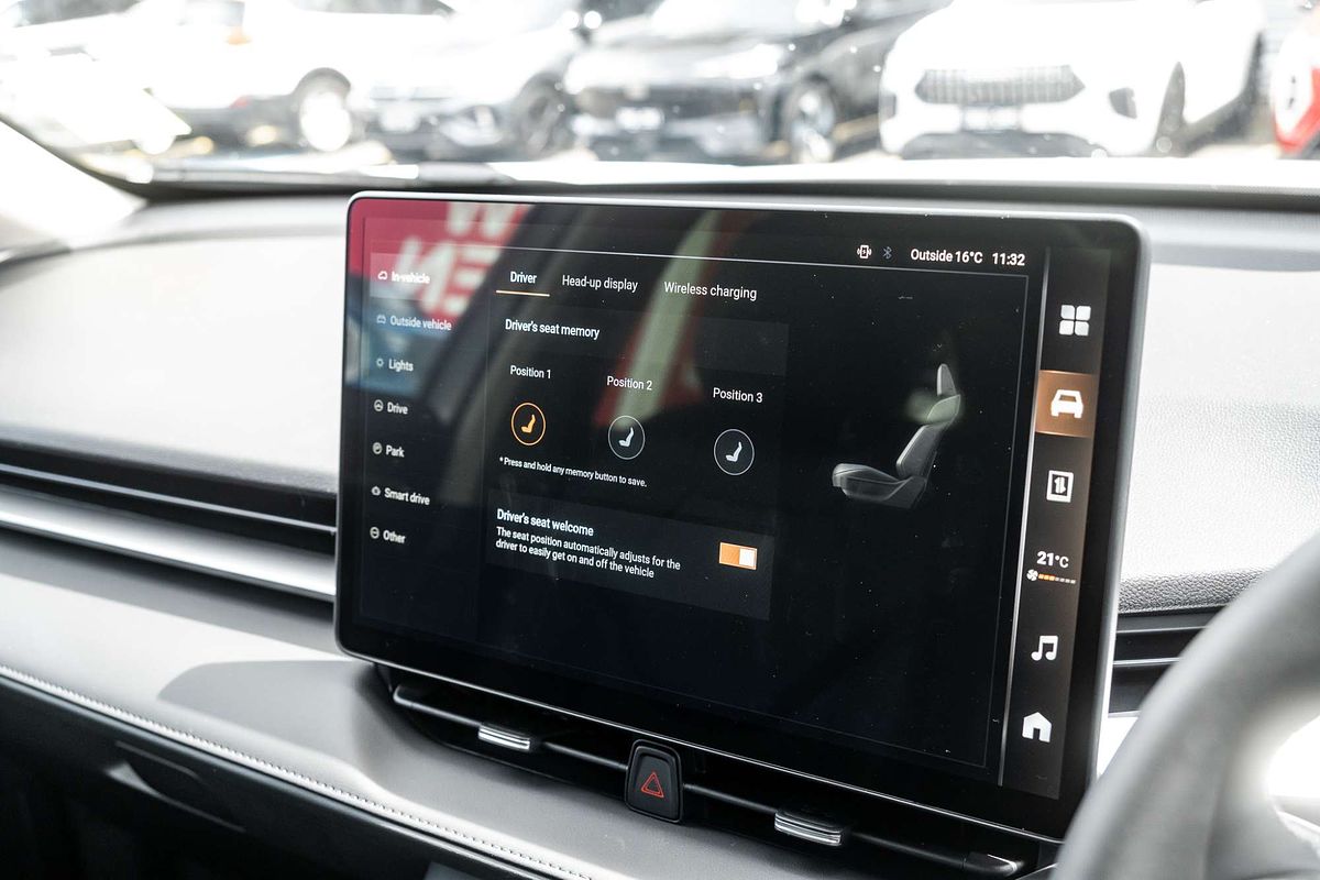 2025 GWM Haval H6 Ultra Hybrid B01