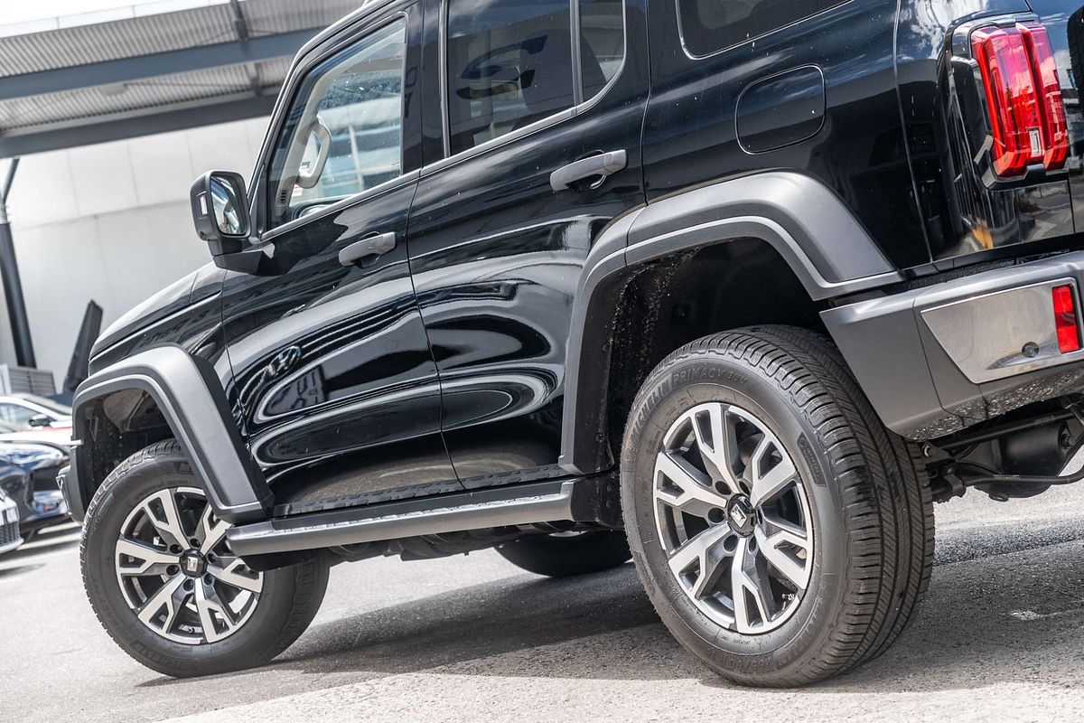 2025 GWM Tank 300 Ultra P01