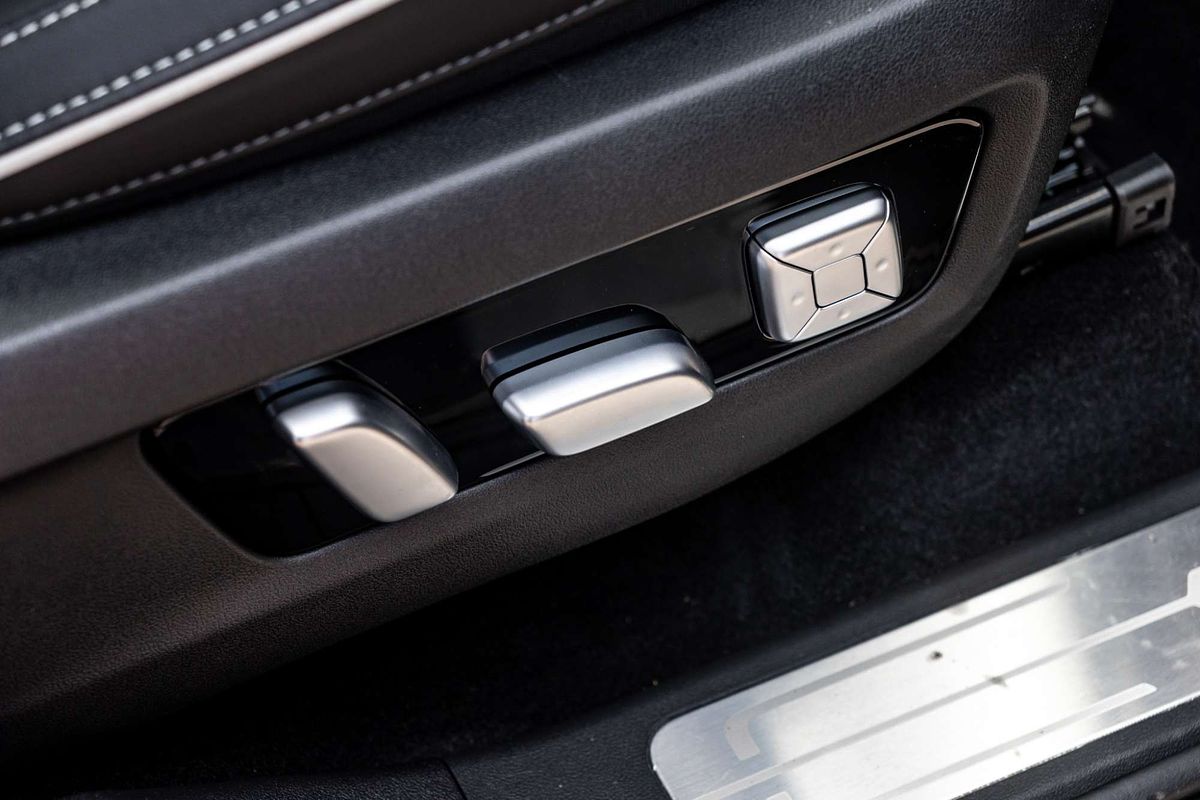 2025 GWM Tank 300 Ultra P01