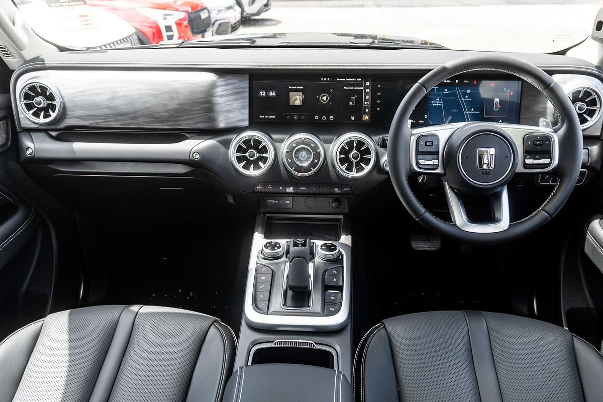 2025 GWM Tank 300 Ultra P01