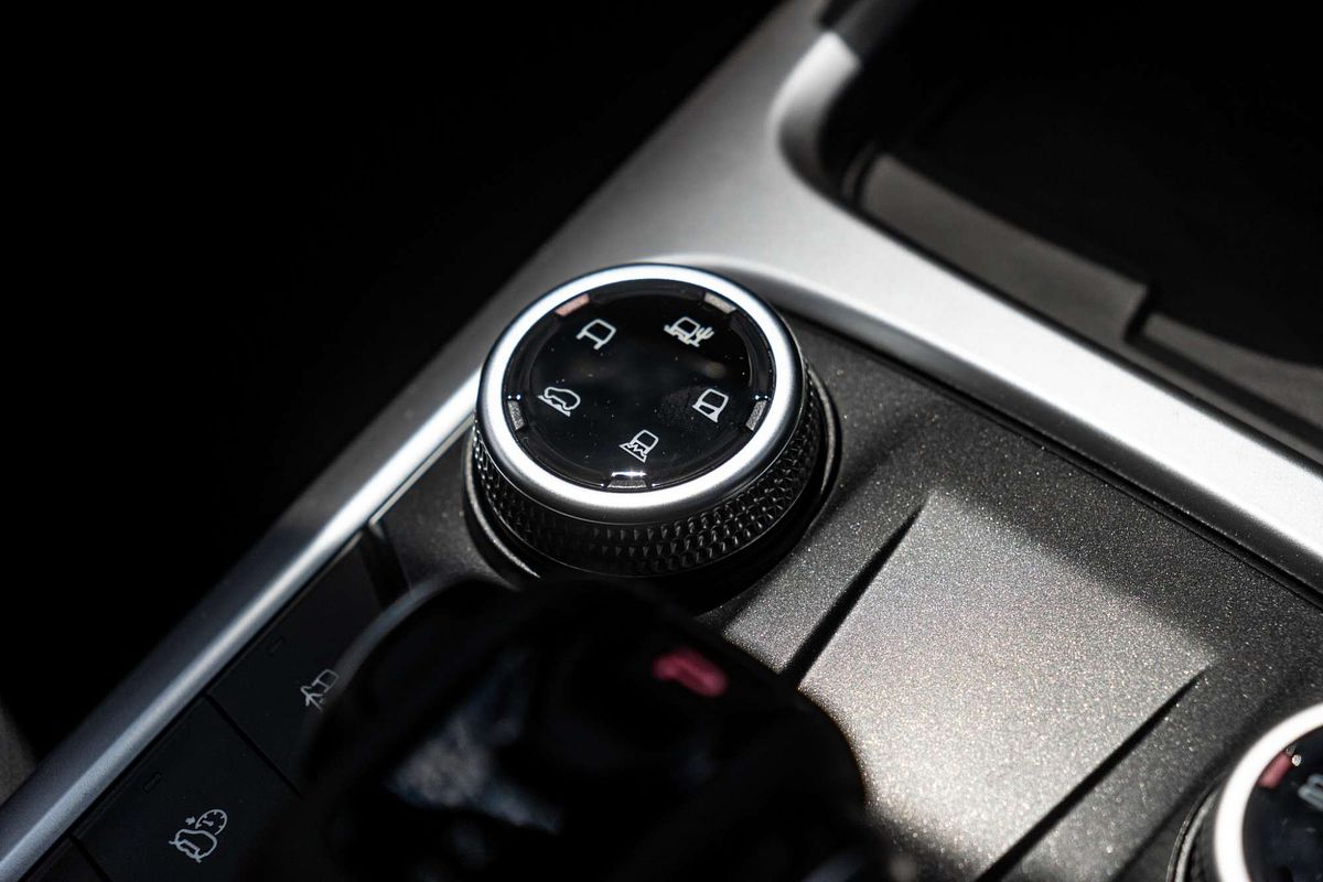 2025 GWM Tank 300 Ultra P01