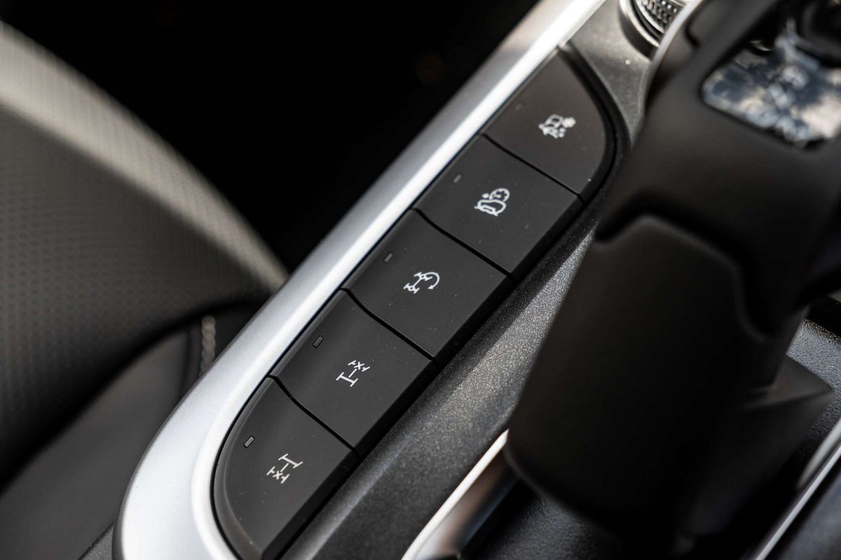 2025 GWM Tank 300 Ultra P01