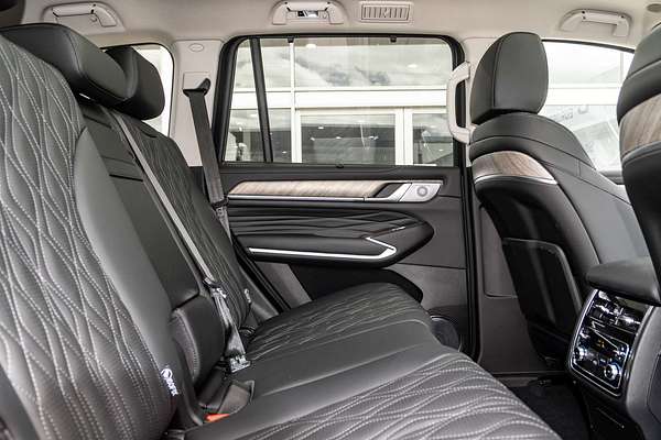 2025 GWM Tank 500 Vanta Hybrid P03