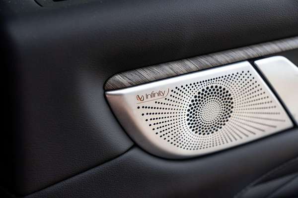 2025 GWM Tank 500 Vanta Hybrid P03