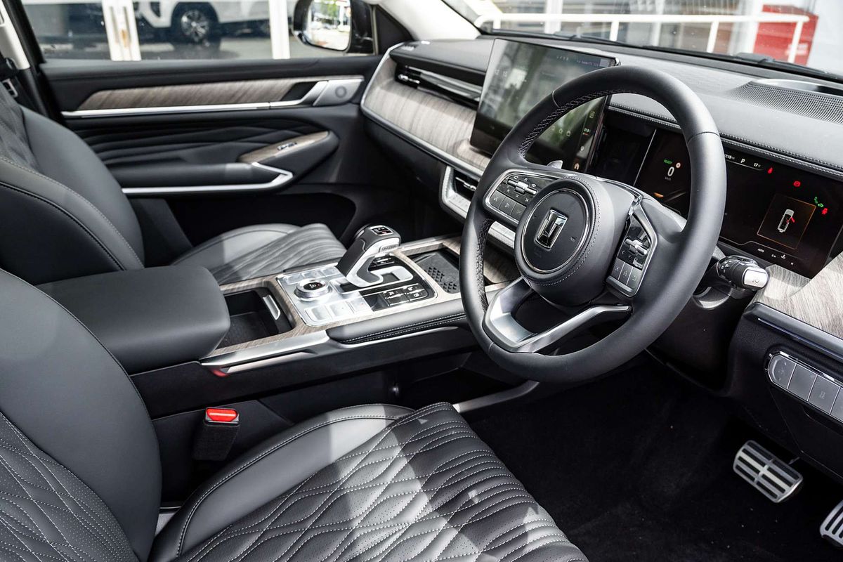 2025 GWM Tank 500 Vanta Hybrid P03