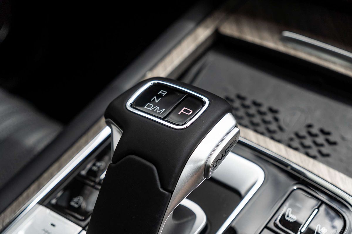 2025 GWM Tank 500 Vanta Hybrid P03