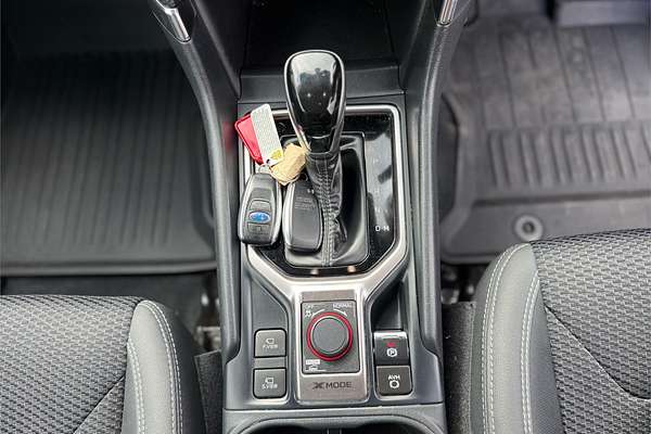 2022 Subaru Forester Hybrid L S5