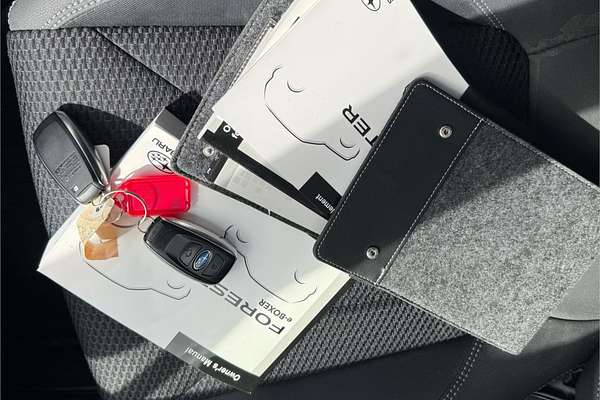 2022 Subaru Forester Hybrid L S5