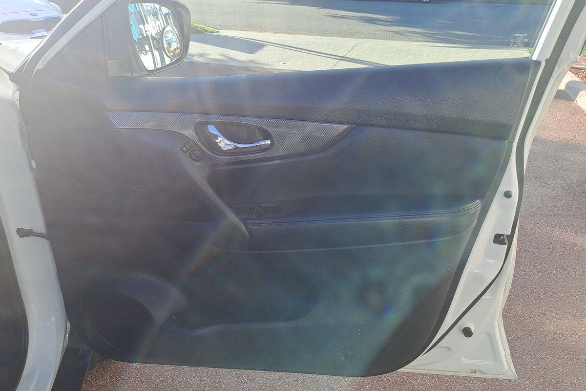 2014 Nissan X-TRAIL Ti T32