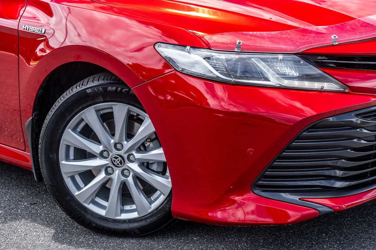 2020 Toyota Camry Ascent AXVH70R