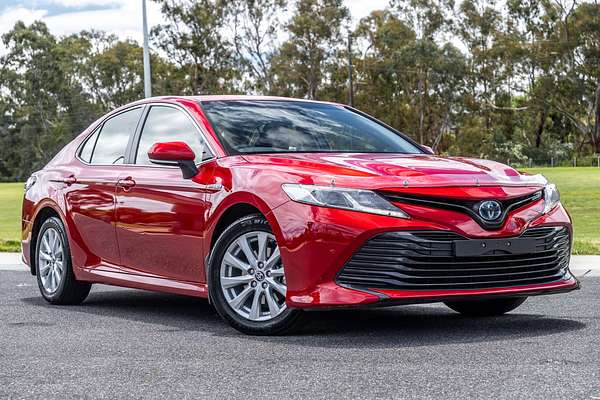 2020 Toyota Camry Ascent AXVH70R