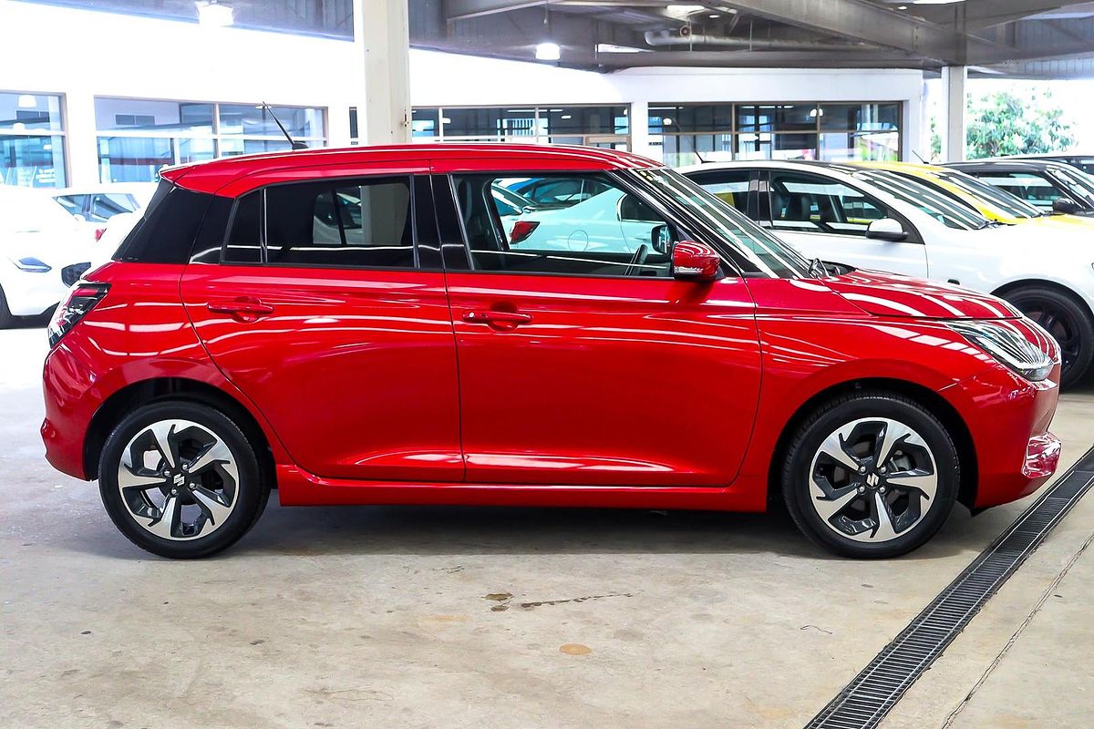 2024 Suzuki Swift Hybrid GLX UZ