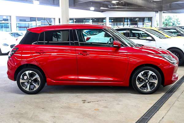 2024 Suzuki Swift Hybrid GLX UZ