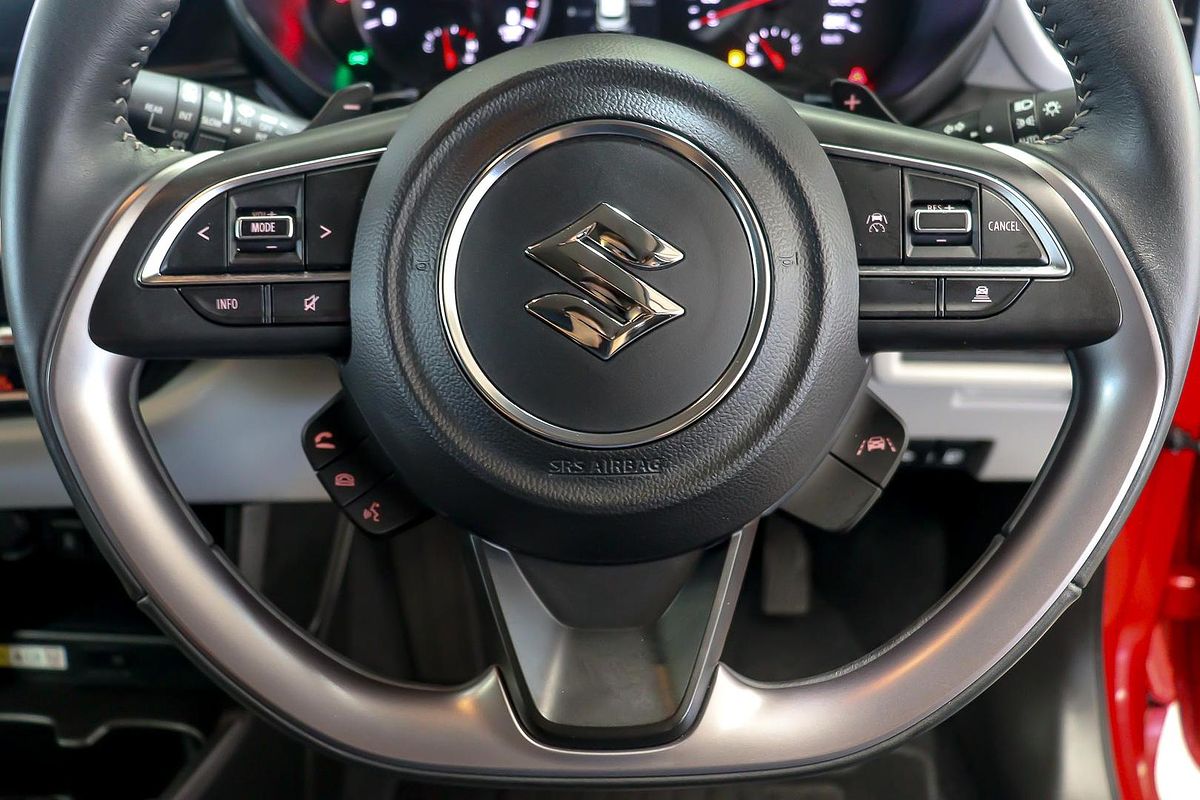 2024 Suzuki Swift Hybrid GLX UZ