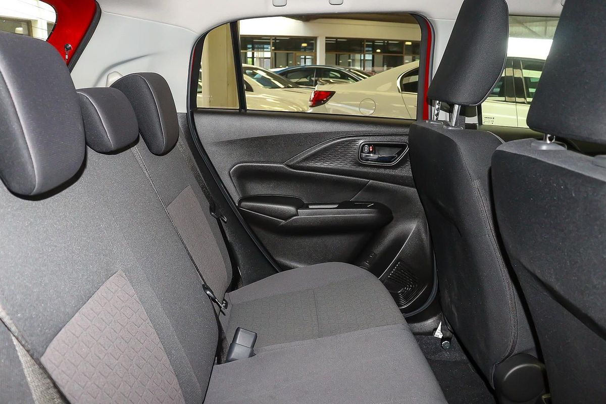 2024 Suzuki Swift Hybrid GLX UZ