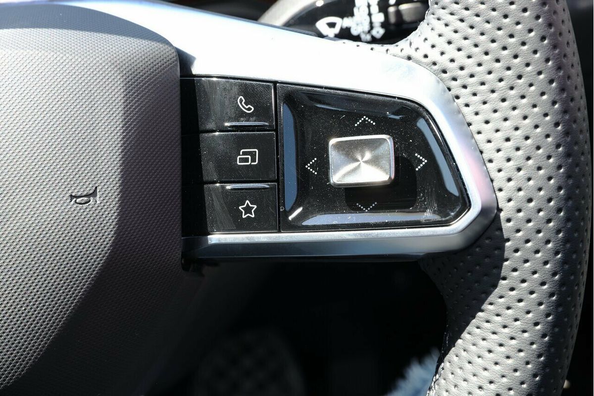 2025 MG HS Vibe AS33