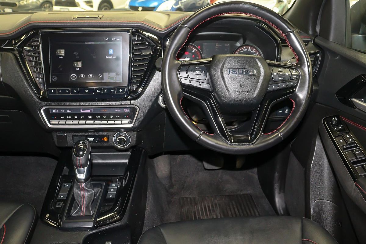 2023 Isuzu D-MAX X-TERRAIN 4X4