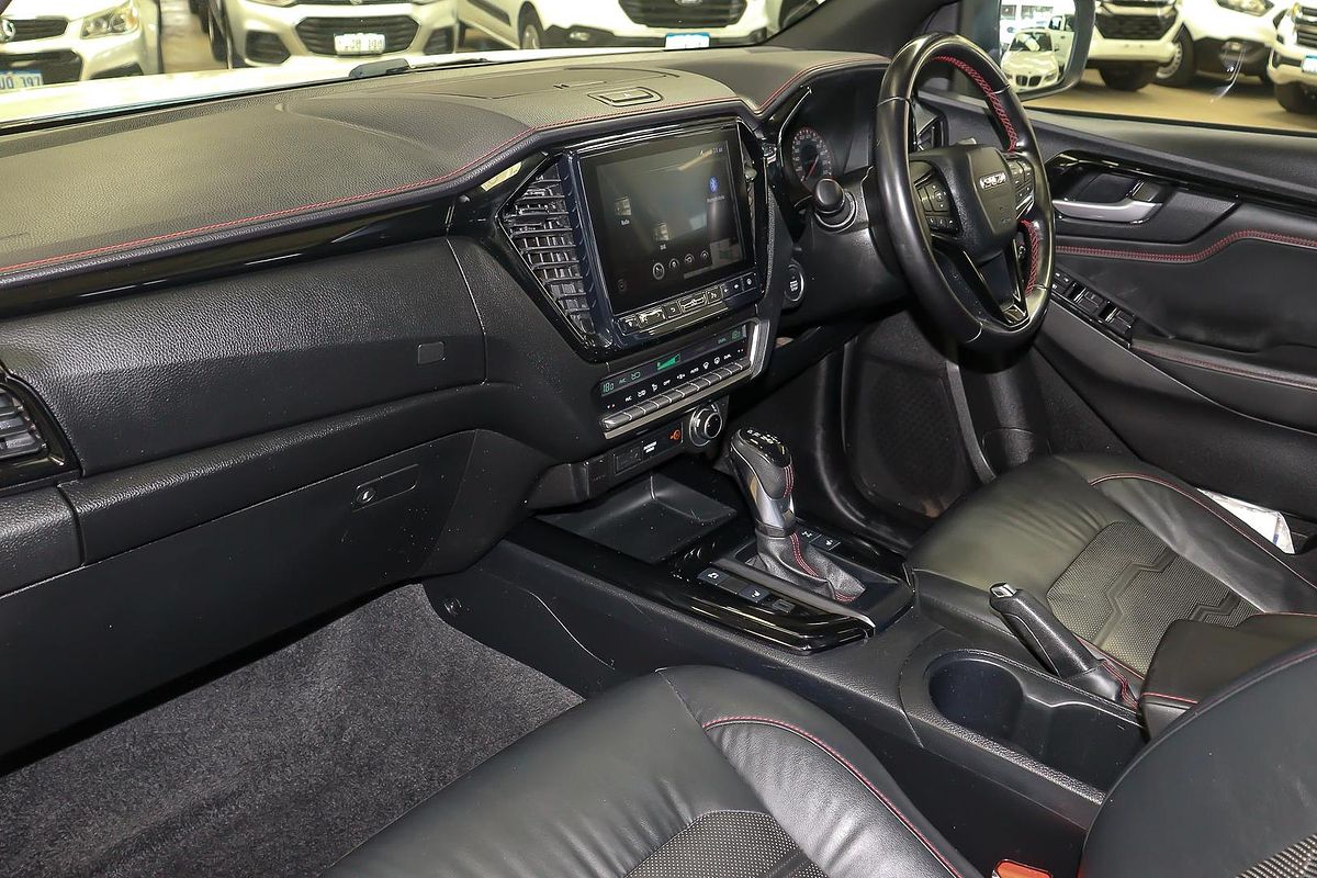 2023 Isuzu D-MAX X-TERRAIN 4X4