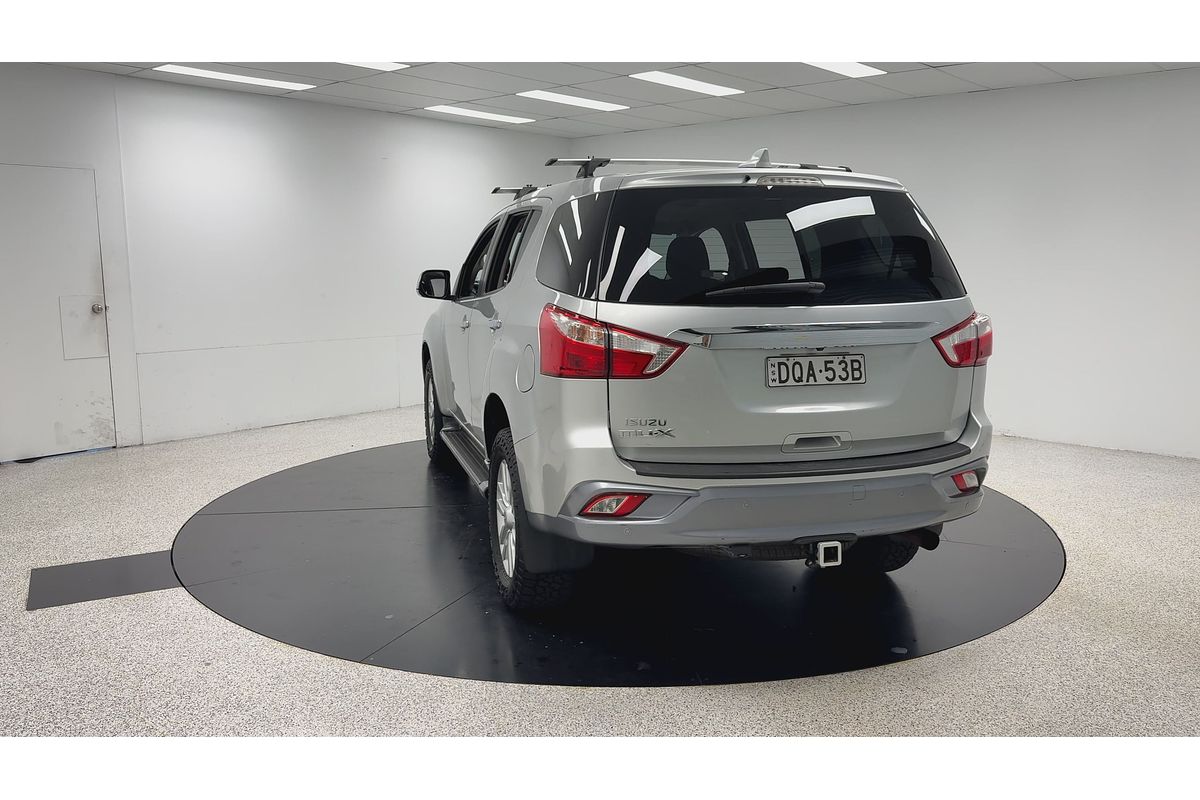 2017 Isuzu MU-X LS-U