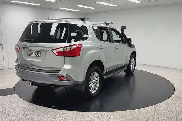 2017 Isuzu MU-X LS-U