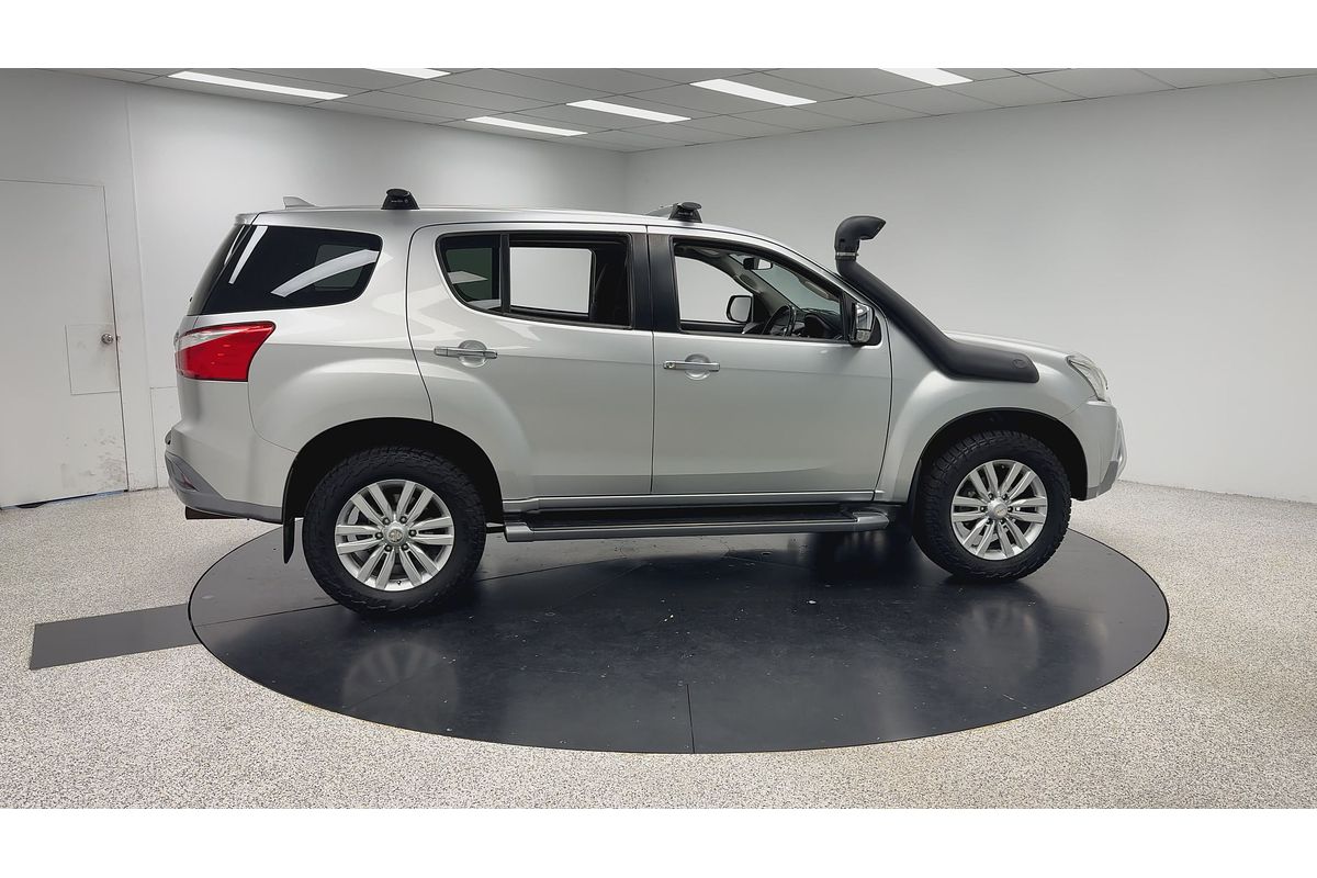 2017 Isuzu MU-X LS-U