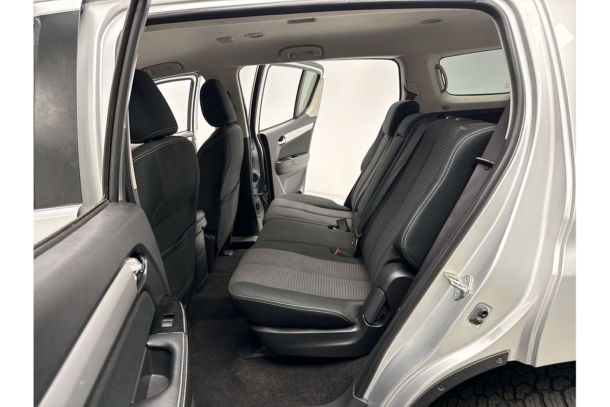 2017 Isuzu MU-X LS-U