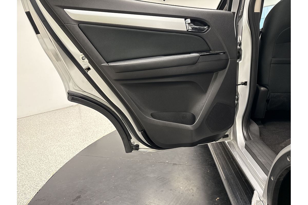 2017 Isuzu MU-X LS-U