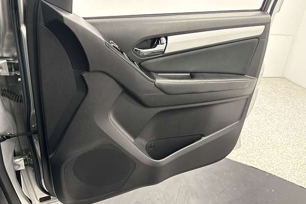 2017 Isuzu MU-X LS-U