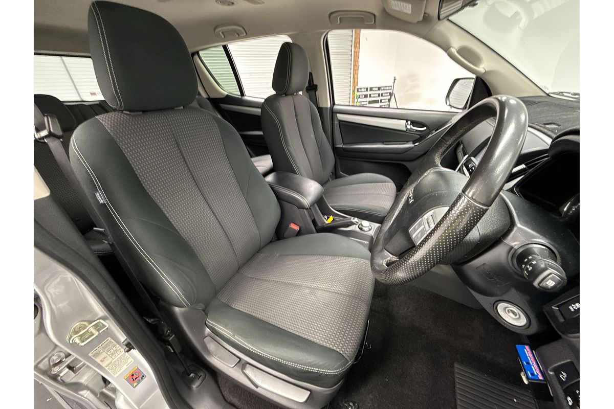 2017 Isuzu MU-X LS-U