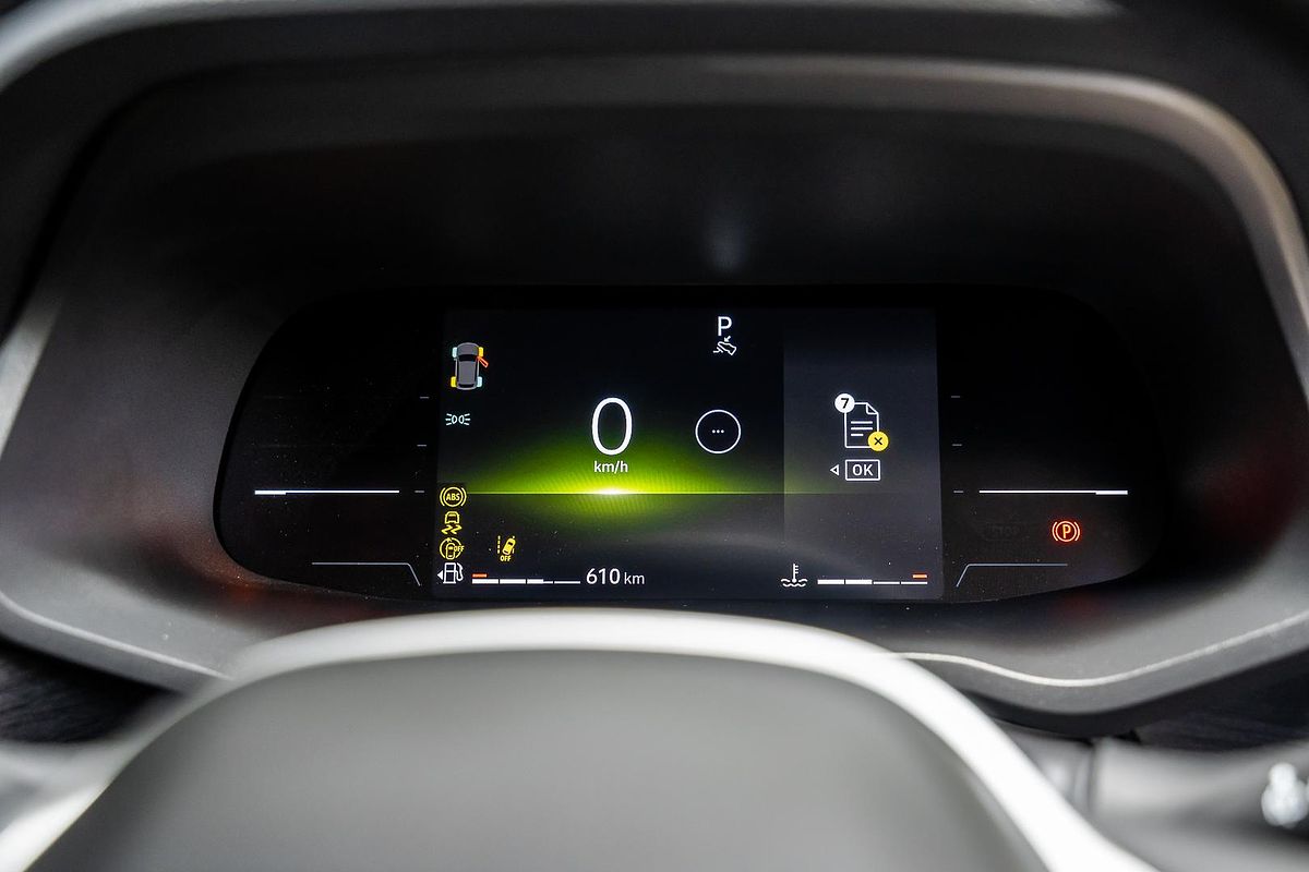 2024 Renault Trafic Premium X82 SWB Low Roof