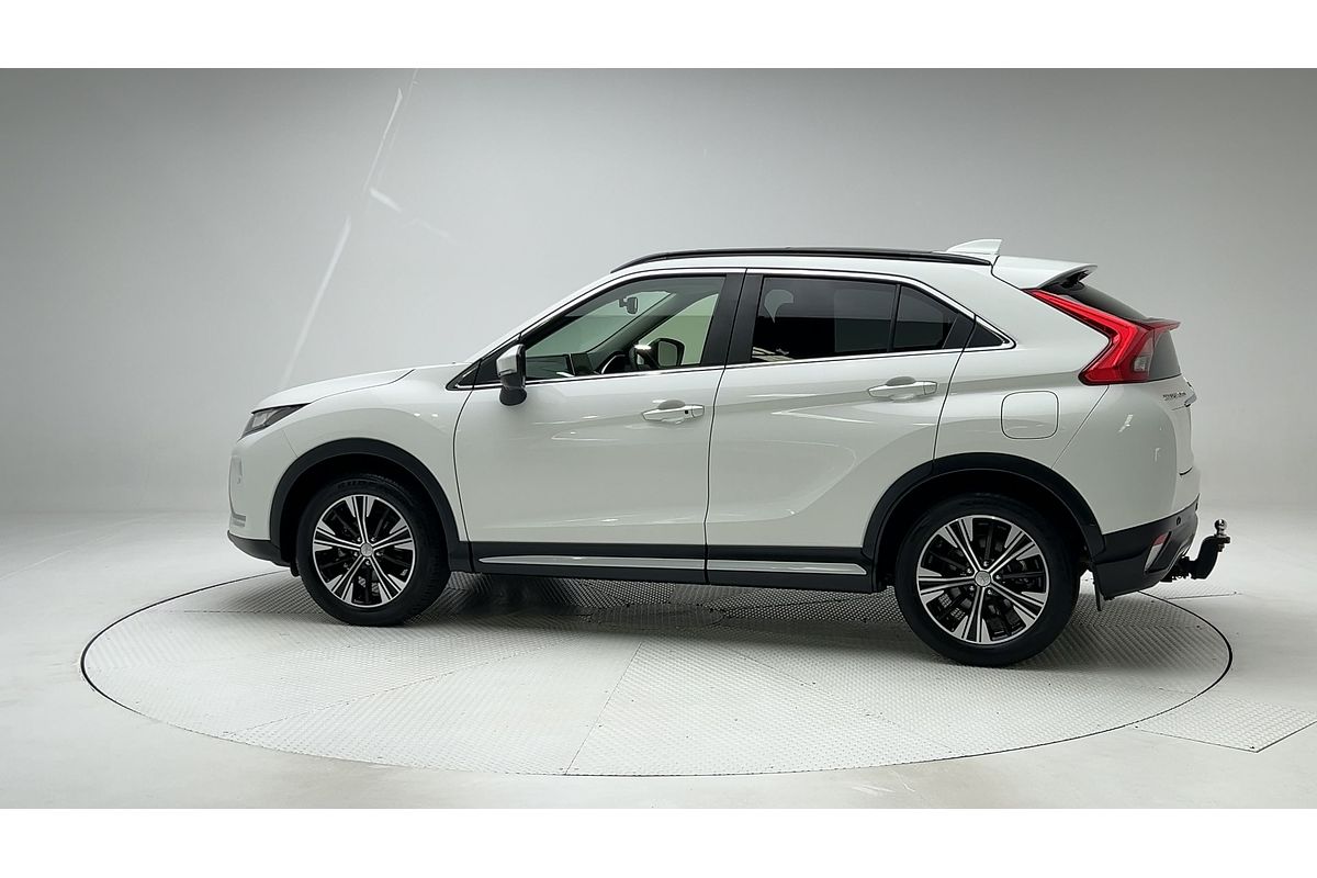 2017 Mitsubishi Eclipse Cross Exceed YA