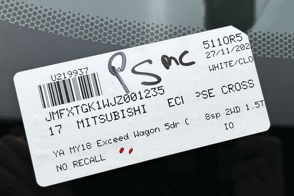 2017 Mitsubishi Eclipse Cross Exceed YA