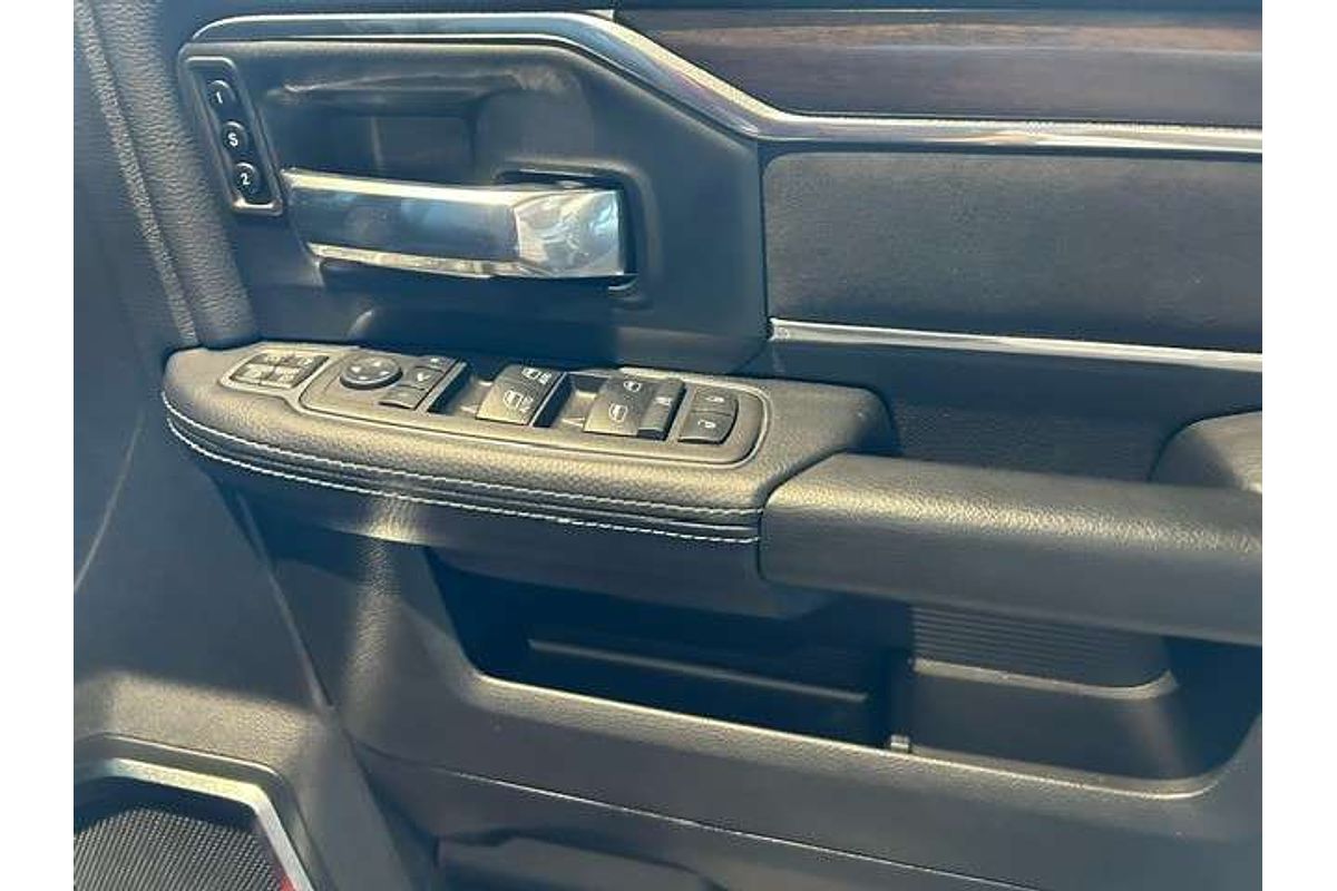 2024 RAM 2500 Laramie DJ 4X4