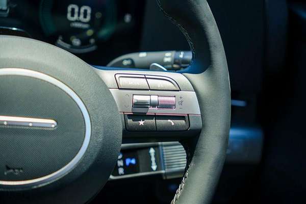 2025 Hyundai Kona Hybrid SX2.V3