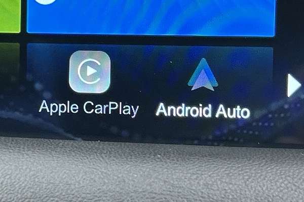 2022 MG HS Vibe SAS23 thumb-16