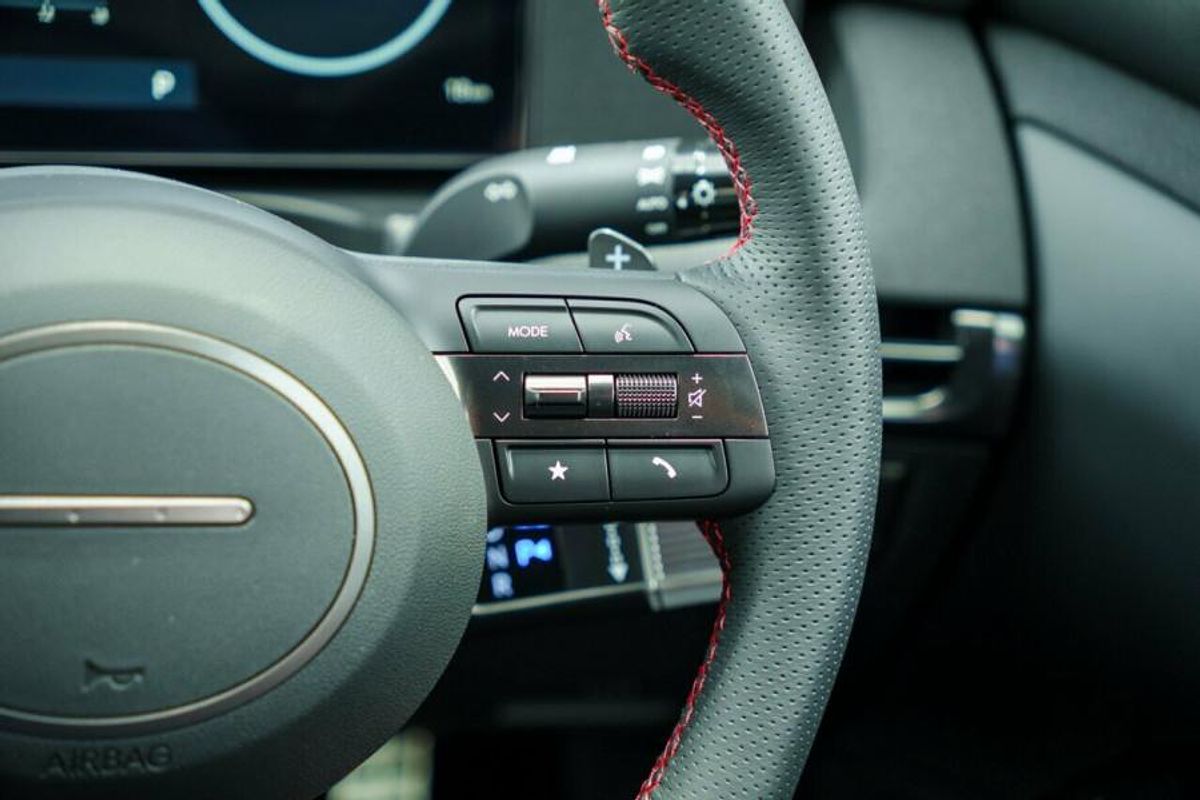 2025 Hyundai Tucson Elite N Line NX4.V4