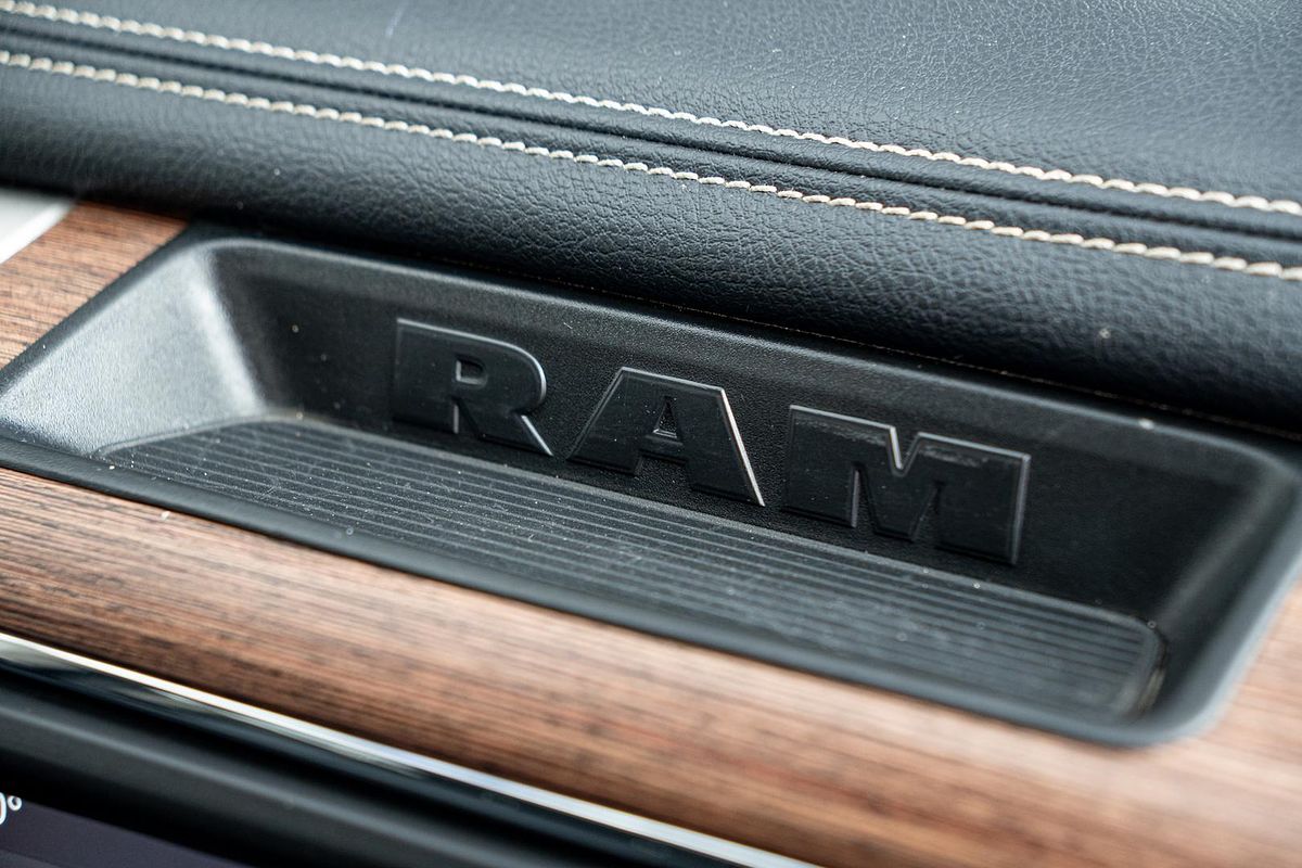 2020 RAM 1500 Laramie DS 4X4 SWB