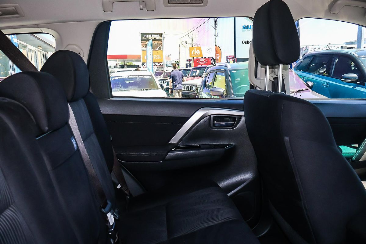 2021 Mitsubishi Pajero Sport GLX QF