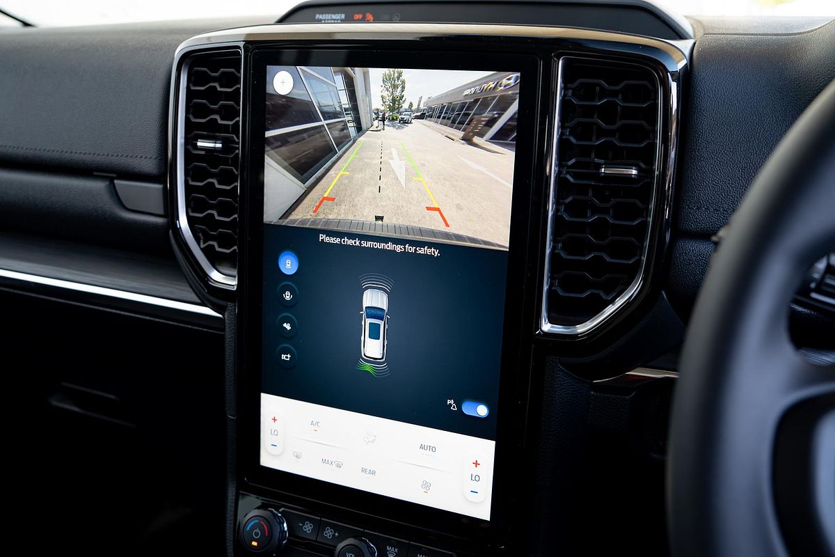 2025 Ford Everest Trend 2.0L