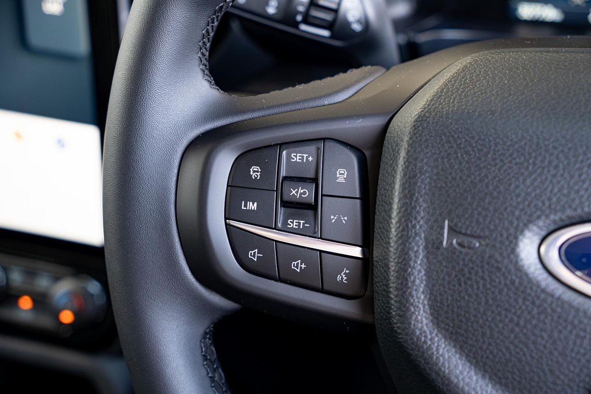 2025 Ford Everest Trend 2.0L