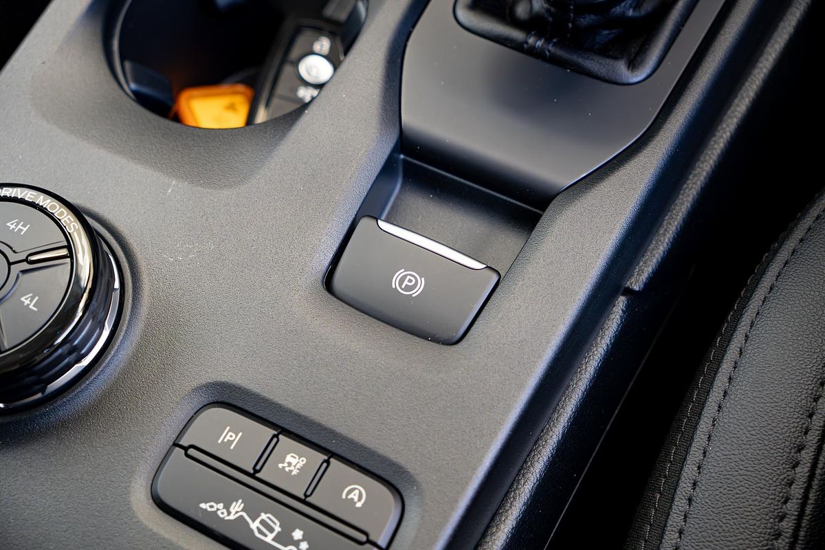 2025 Ford Everest Trend 2.0L