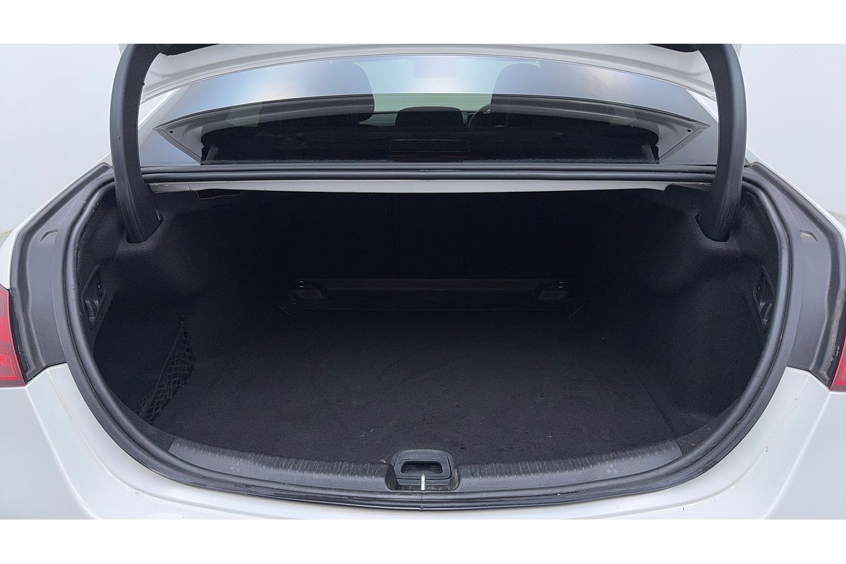 2022 Mercedes-Benz C-Class C200 W206