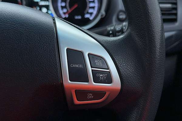 2017 Mitsubishi Lancer ES Sport CF