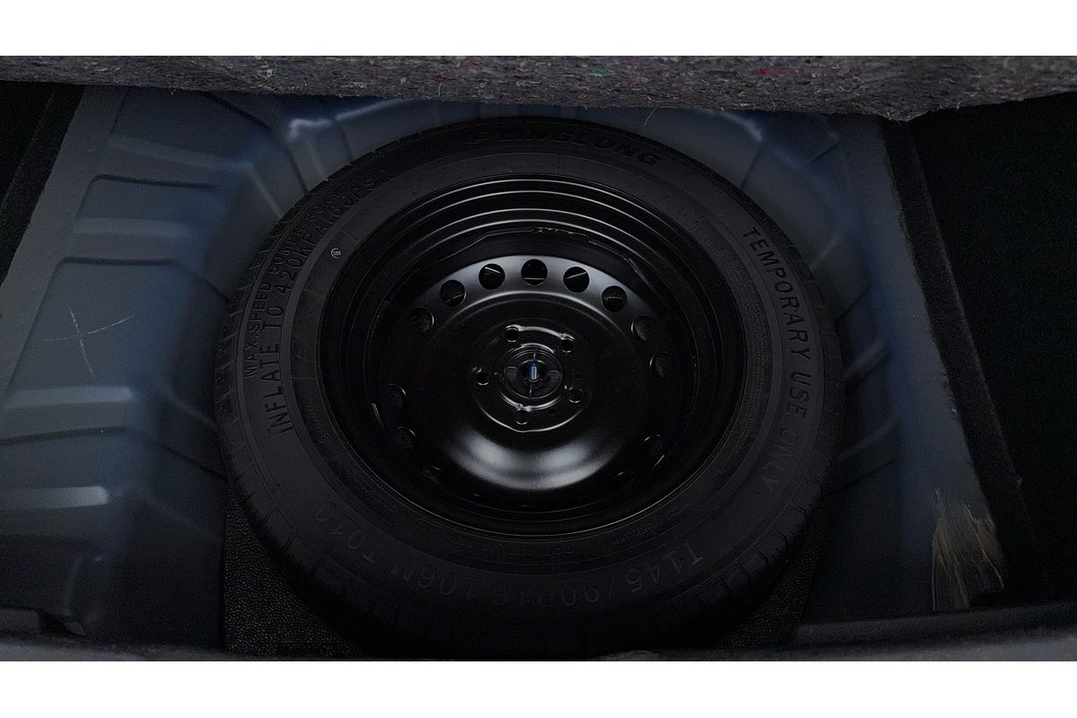 2023 Nissan JUKE ST-L F16