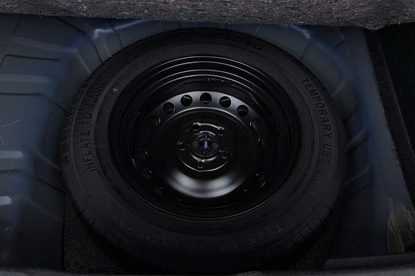 2023 Nissan JUKE ST-L F16